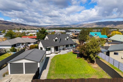 /international/nz/gavan-street-cromwell-otago-320107042491/