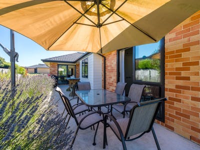 /international/nz/eric-batchelor-place-waimate-canterbury-320106245422/