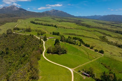 /international/nz/quartz-range-road-bainham-tasman-320103780708/