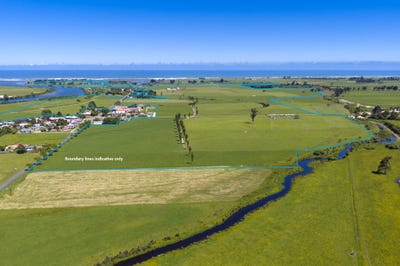 /international/nz/waverley-street-karamea-west-coast-320105769150/