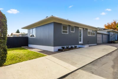 /international/nz/taharepa-road-tauhara-waikato-320108527608/