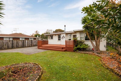 /international/nz/tremaine-avenue-takaro-manawatu-whanganui-320108593598/
