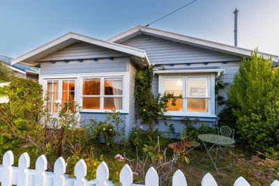 /international/nz/elliott-street-the-wood-nelson-320106684201/