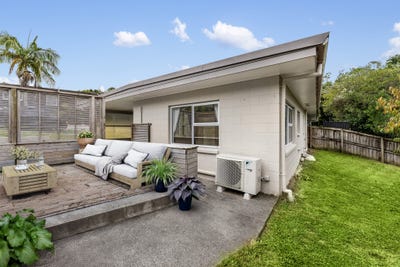 /international/nz/flavia-close-torbay-auckland-320106290857/