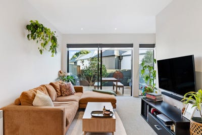 /international/nz/oswald-crescent-paparangi-wellington-320100987612/