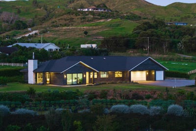 /international/nz/scarlys-way-okitu-gisborne-320106542180/