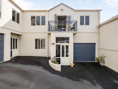 /international/nz/hunter-street-hamilton-lake-waikato-320107471654/