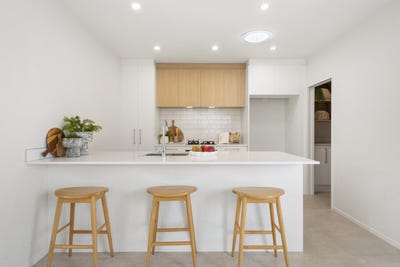 /international/nz/parkmore-drive-karaka-auckland-region-320108601238/