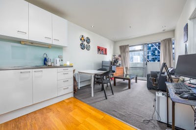 /international/nz/gore-street-city-centre-auckland-region-320108485497/