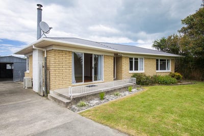 /international/nz/porter-street-outer-kaiti-gisborne-320105117901/