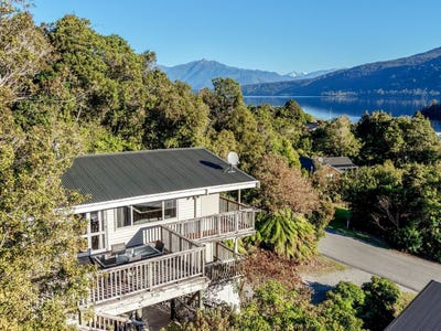 /international/nz/punga-grove-lake-kaniere-kaniere-west-coast-320108134535/