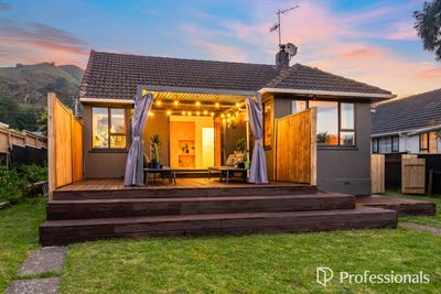 /international/nz/wilkie-crescent-naenae-wellington-320108485329/