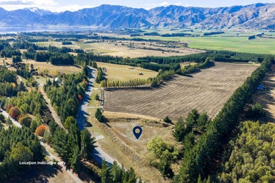 /international/nz/lake-hawea-albert-town-road-lake-hawea-otago-320108271709/