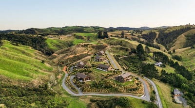 /international/nz/wilton-collieries-road-ngaruawahia-waikato-320107670036/