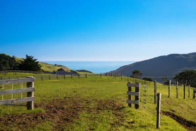 /international/nz/gleeson-road-pollok-auckland-region-320100706862/
