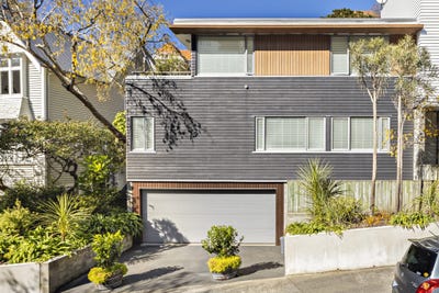 /international/nz/ngaio-road-kelburn-gisborne-320102951697/