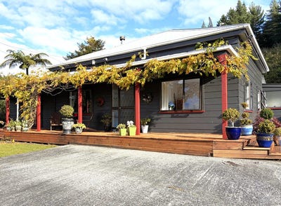 /international/nz/marsden-road-greymouth-west-coast-320108185611/