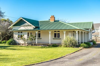 /international/nz/great-north-road-otamatea-manawatu-whanganui-320101246916/