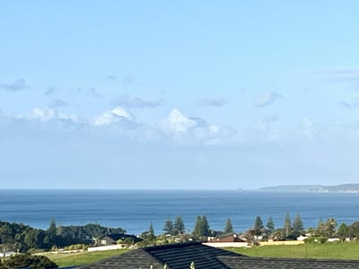 /international/nz/pacific-heights-road-orewa-auckland-320100107958/