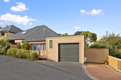 /international/nz/futuna-close-karori-wellington-320107296771/