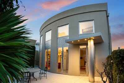 /international/nz/wesley-road-kelburn-wellington-320101246535/