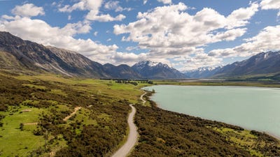 /international/nz/lake-ohau-station-lake-ohau-otago-320107644992/