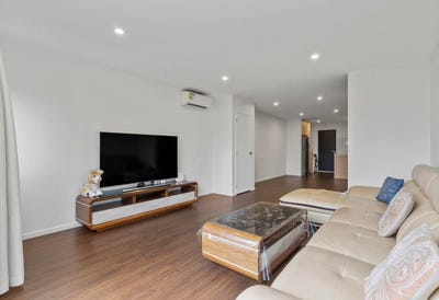 /international/nz/great-south-road-papakura-auckland-320108594072/