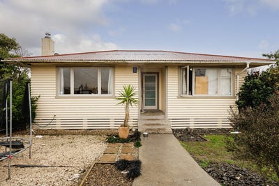 /international/nz/lumsden-road-akina-hawke-s-bay-320108527888/