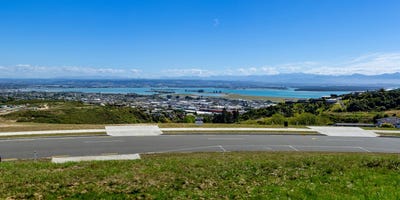 /international/nz/clarence-drive-tasman-heights-subdivision-britannia-heights-nelson-320098790793/