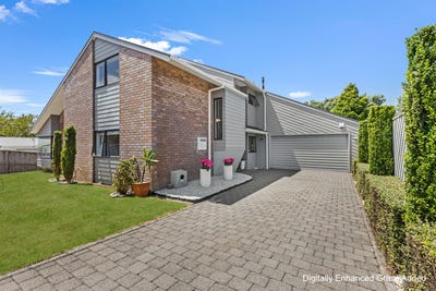 /international/nz/karina-road-merrilands-taranaki-320108594091/