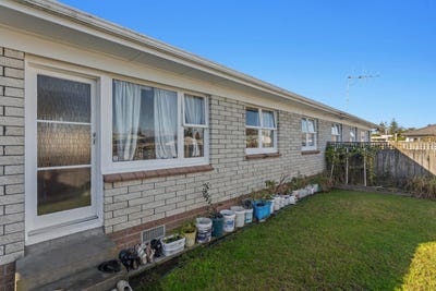 /international/nz/henderson-street-whakatane-bay-of-plenty-320100134318/