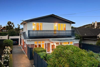 /international/nz/wilson-avenue-saint-clair-otago-320097868907/