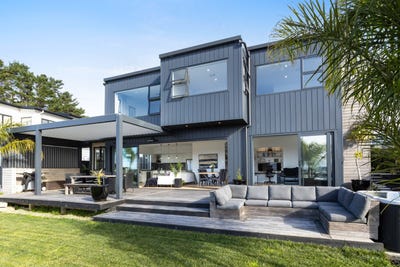 /international/nz/wainui-road-millwater-auckland-320100759385/?lang=zh-cn