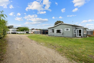 /international/nz/lyndhurst-street-awapuni-gisborne-320101058259/