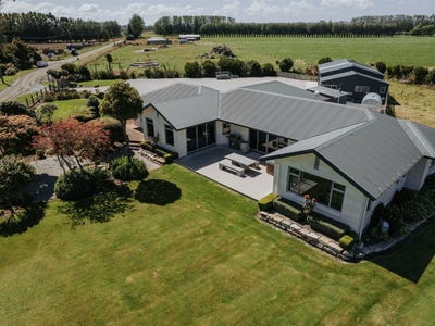 /international/nz/hislop-road-balclutha-otago-320106608111/