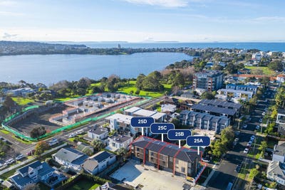/international/nz/lomond-street-takapuna-auckland-320100287556/