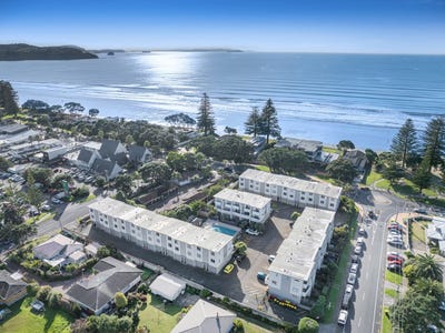 /international/nz/riverside-road-orewa-auckland-320108365912/