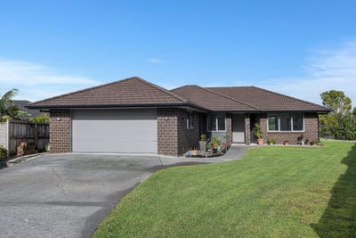 /international/nz/north-crest-drive-onerahi-gisborne-320108594121/