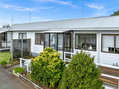 /international/nz/jack-street-otangarei-gisborne-320101129087/