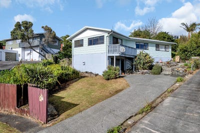 /international/nz/robin-hood-place-onerahi-northland-320101103718/