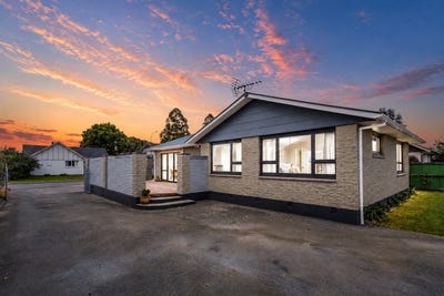 /international/nz/simon-place-woodend-canterbury-320108485747/