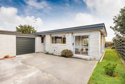 /international/nz/benmore-avenue-cloverlea-manawatu-wanganui-320108485662/