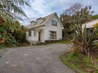 /international/nz/carroll-street-runanga-west-coast-320108287904/