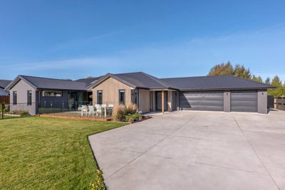 /international/nz/alisa-lane-rolleston-canterbury-320108485582/