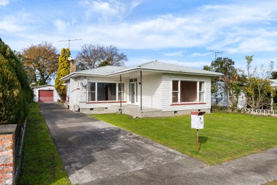 /international/nz/poplar-street-mangapapa-gisborne-320108593319/