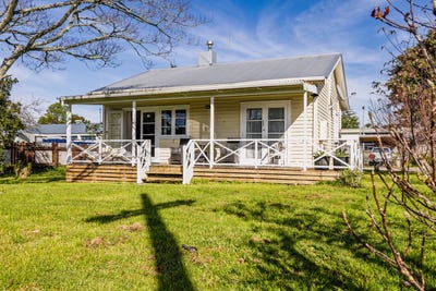 /international/nz/raihara-street-kaikohe-northland-320101224444/