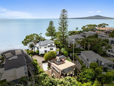 /international/nz/clifton-road-takapuna-auckland-320100902772/