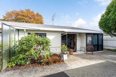 /international/nz/maranatha-mews-mosgiel-otago-320107471265/