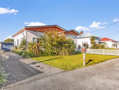 /international/nz/queen-street-westport-west-coast-320108215144/