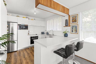 /international/nz/st-aubyn-street-city-centre-taranaki-320105984573/